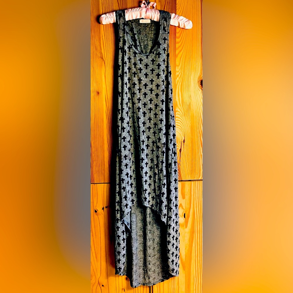 Hooded Cross Dress / T-Back. Fits S-M